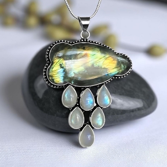 🆕️Labradorite Moonstone Cloud Pendant Necklace 925 Silver Plated | Boho Luxe - Picture 1 of 9